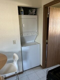 washer/dryer - 222 S Church St