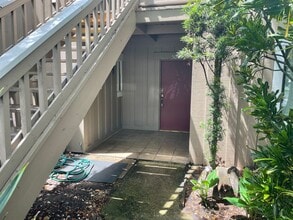 Building Photo - 5053 Eaglesmere Dr