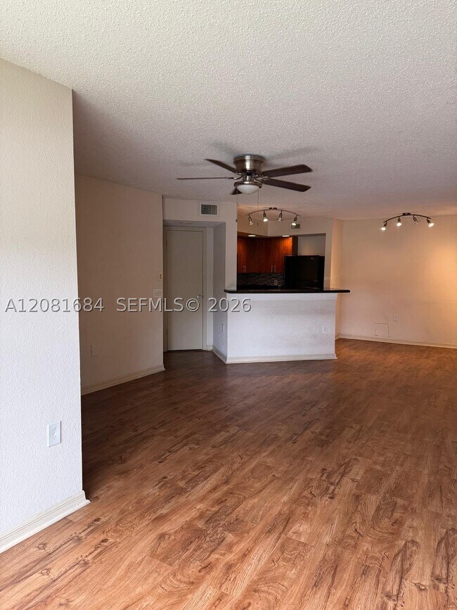 Foto del edificio - 12980 Vista Isles Dr