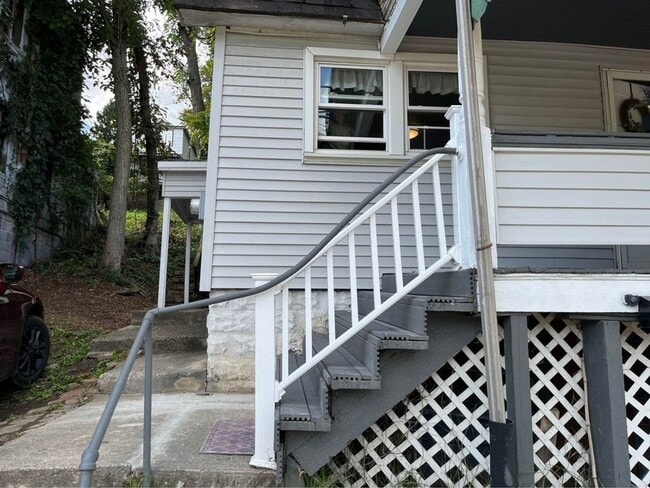 Foto del edificio - Two bedroom in the Bentworth School DIstrict!