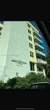 Building Photo - 1350 NW 8th Ct