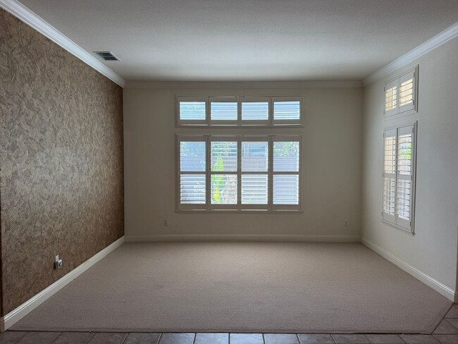 Building Photo - 5610 Adamstowne Way