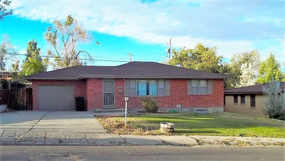Foto principal - 1750 Mariposa Blvd
