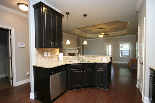 Foto del edificio - 2928 Magnolia Park Drive Southeast