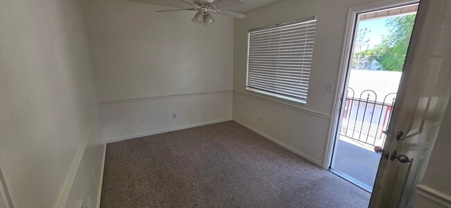Building Photo - 162 N 400 W