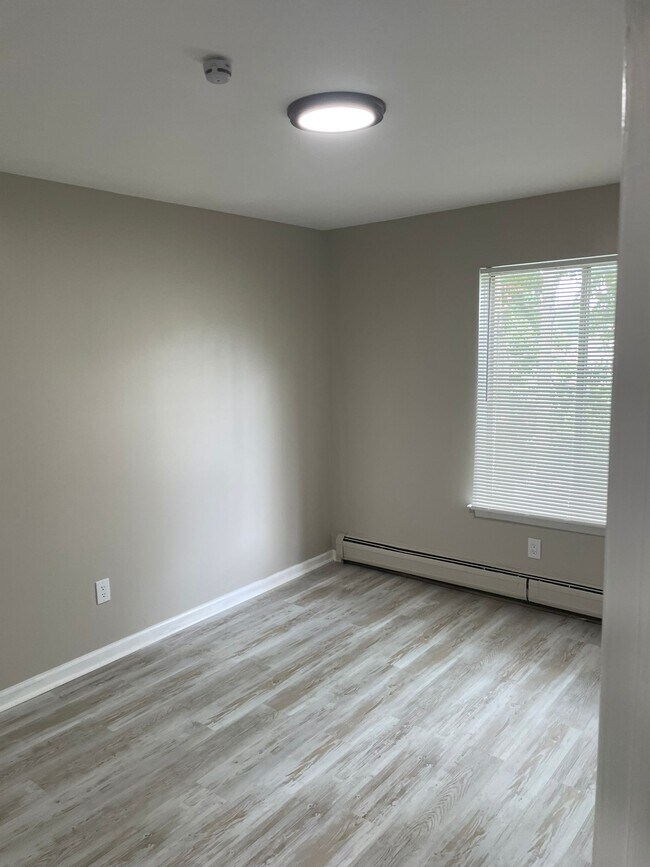 Foto del edificio - 24235 W McNichols Rd