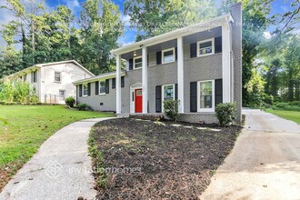 Building Photo - 3640 W Potomac Dr