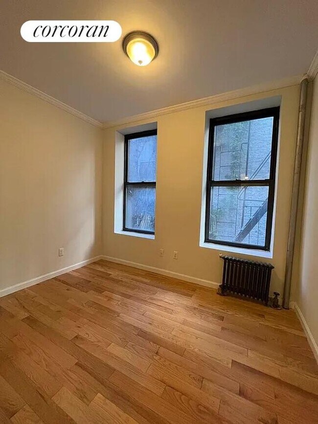 Foto del edificio - 237 Henry St