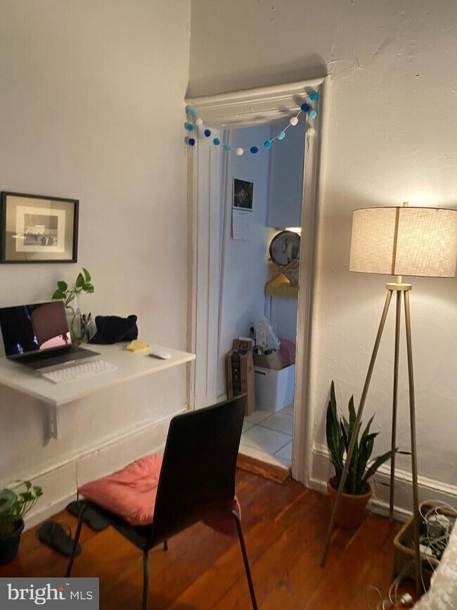 Foto del edificio - 421 S 15th St