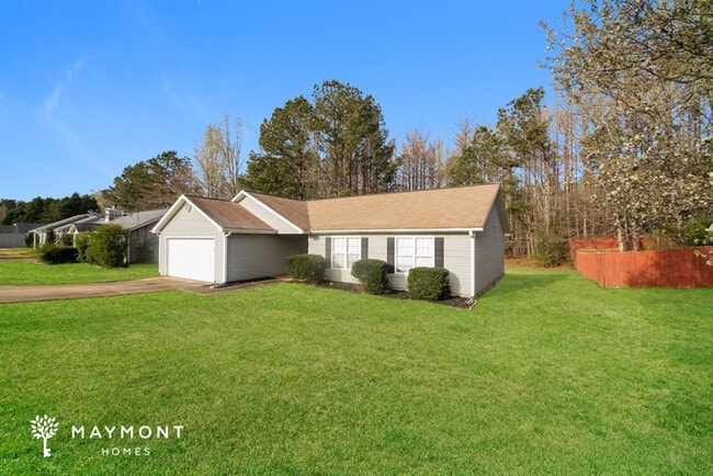 Building Photo - 45 Canterbury Dr