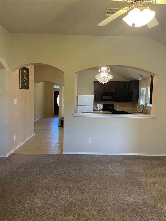 Foto del edificio - 7911 Branson Park Ln
