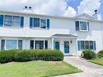 Primary Photo - 3818-38J5 Sterling Pointe Dr