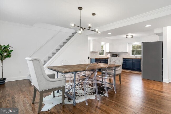 Foto del edificio - 6669 Cedar Cove Rd