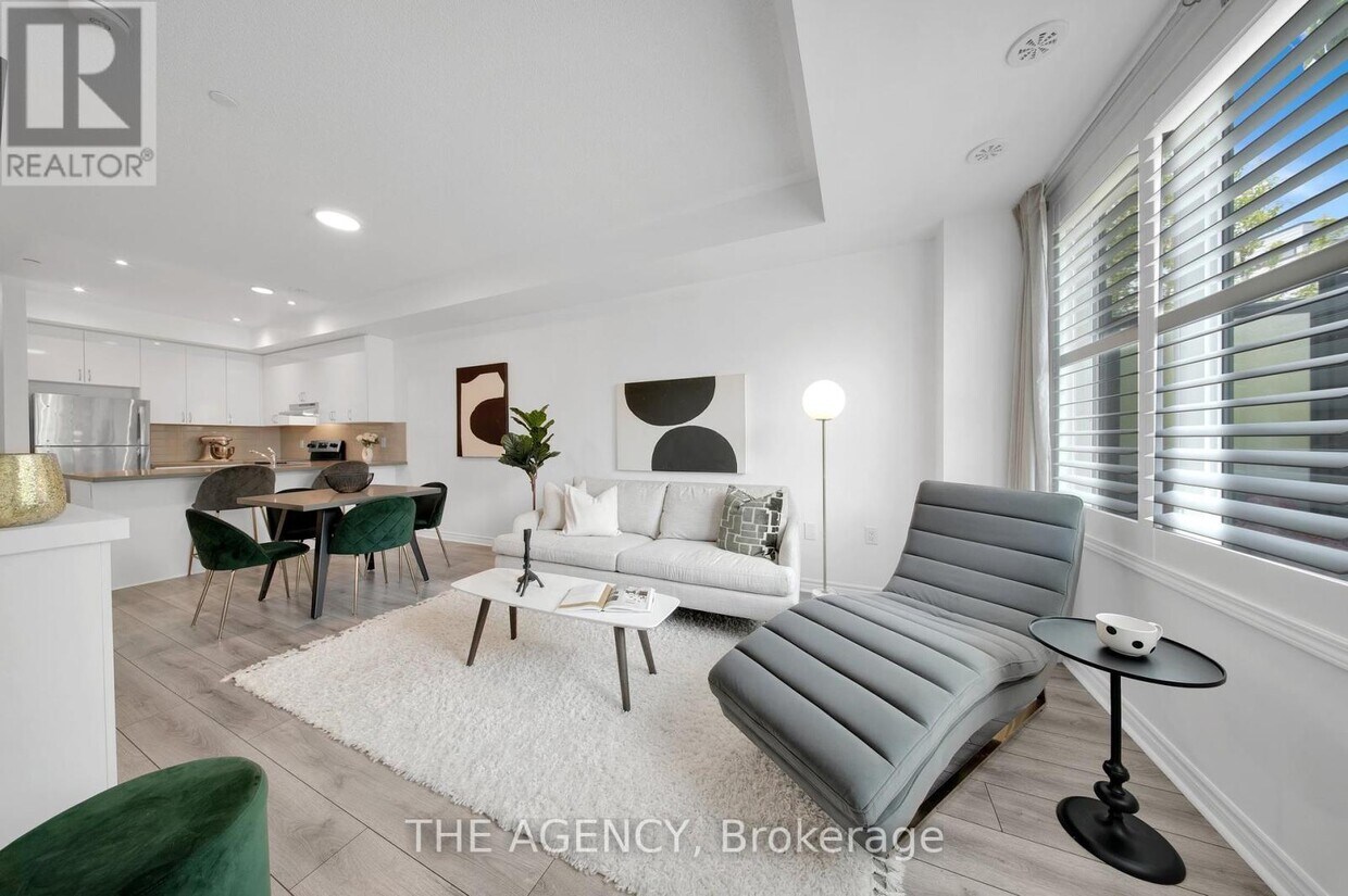 Photo principale - 1155-1155 Stroud Ln