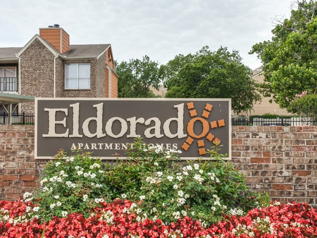 Foto del edificio - 9940 Forest Ln