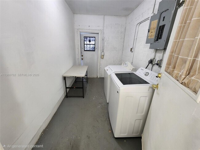 Building Photo - 16311 SW 102nd Ct