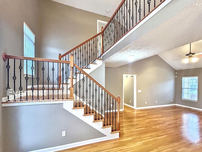 Foto del edificio - 3420 Chateau Valley Ln