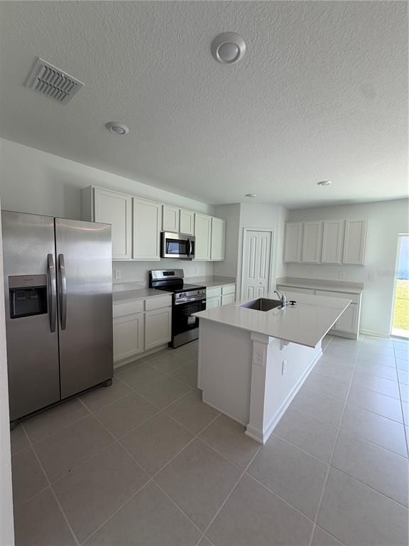 Foto del edificio - 2735 Lookout Rdg Rd