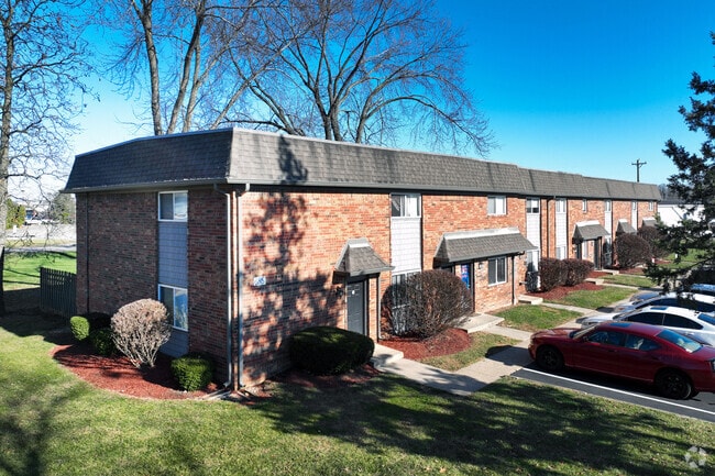 Building Photo - Auburn Place Apartments