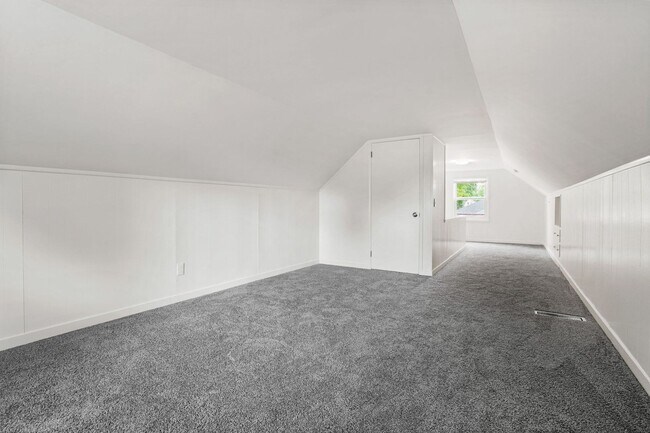 Foto del edificio - 1000 Glenmore Ave