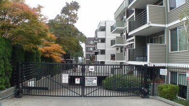 Building Photo - 1311 12th Ave S