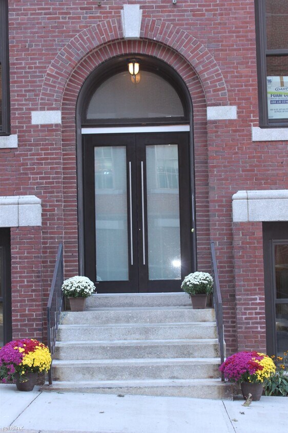 10 Merrymount Rd Unit 210, Quincy, MA 02169 Room for Rent in Quincy