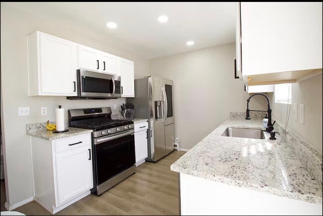 Foto del edificio - 7408 Rainmaker Rd SW