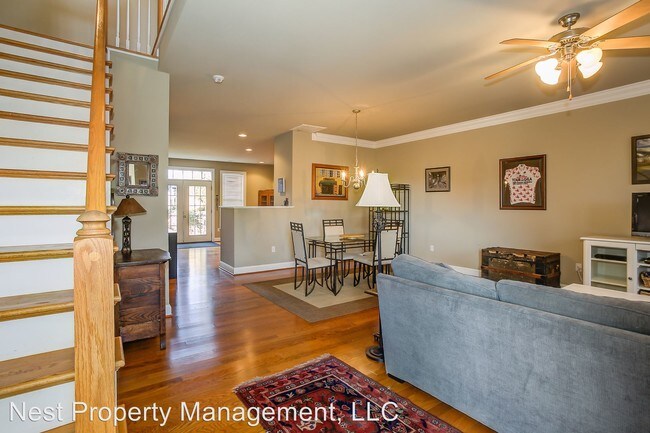 Foto del edificio - 3 br, 2.5 bath House - 1142 Edmond Court