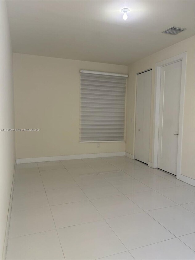 Foto del edificio - 10363 NW 63rd Terrace