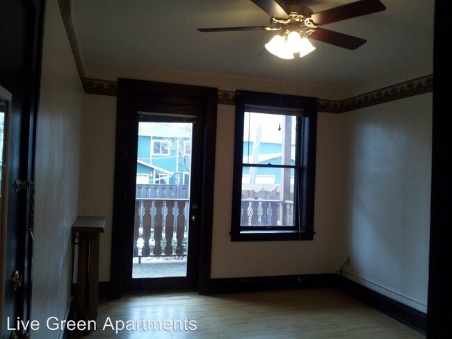 Foto del edificio - Studio, 1 bath Apartment - 300 Dayton Ave