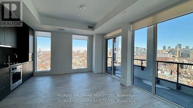 Building Photo - 115 Denison Ave