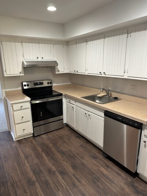 Foto del edificio - 802 Worthington Dr