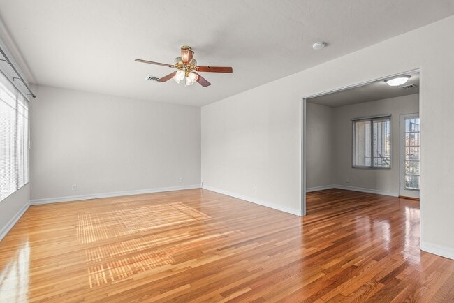 Building Photo - 3BR Home with Large Backyard Near SDSU