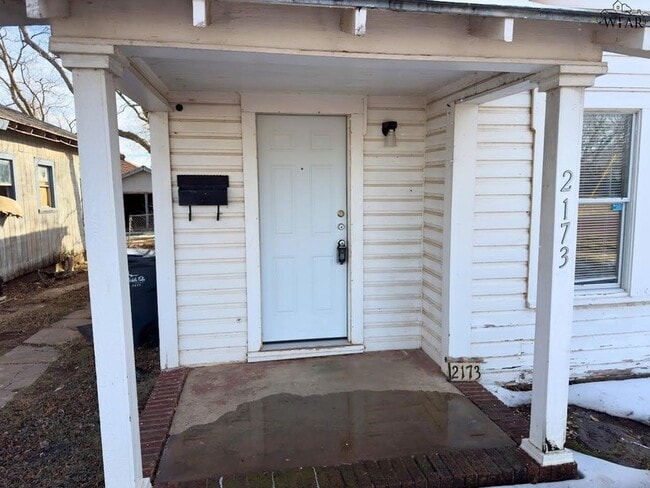 Foto del edificio - 2173 Ave J