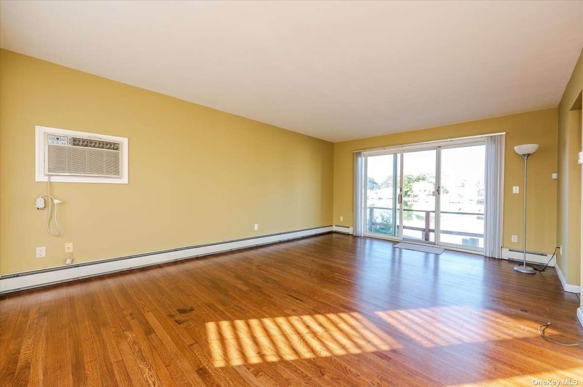 2674 Lee Pl Unit 1, Bellmore, NY 11710 Apartments in Bellmore, NY