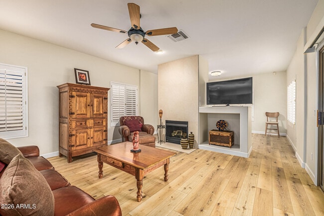 Foto del edificio - 6618 W Honeysuckle Dr