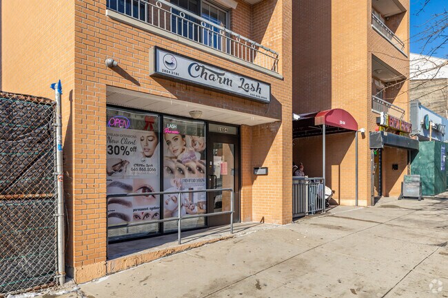 Foto del edificio - 28-04 31st St