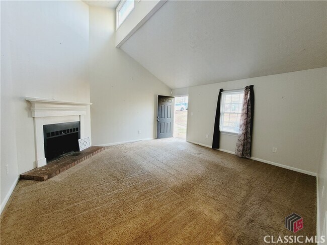 Foto del edificio - 342 Timothy Rd