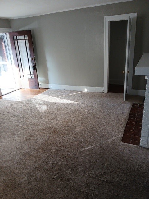 Foto del edificio - 4104 N Lockwood Ave