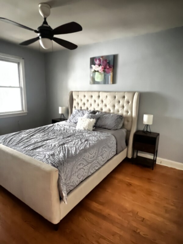 Foto del edificio - 1215 Simms Pl NE