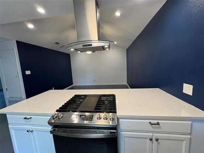 Foto del edificio - 5303 West Gate Blvd