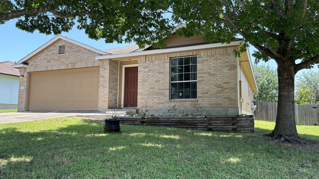 Foto principal - 315 Oxford Dr