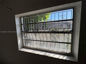 Building Photo - 2395 NW 4th St