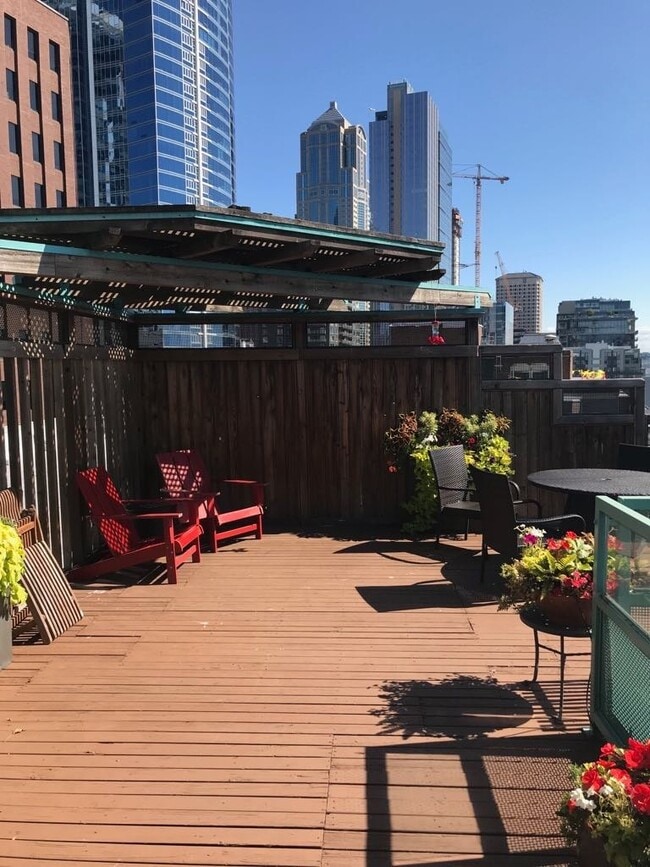 Interior Photo - The Fairmount