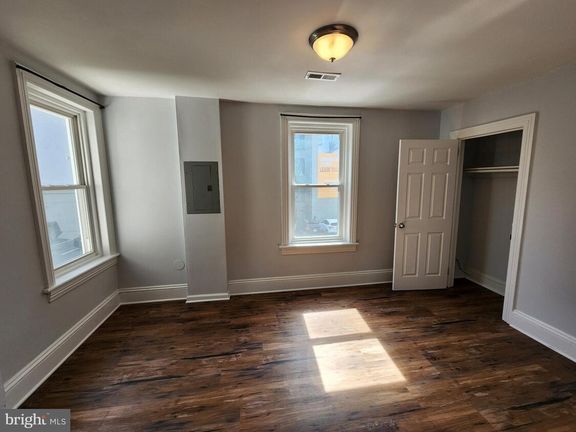 164 Division St, Trenton, NJ 08611 House Rental in Trenton, NJ