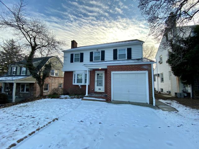 Primary Photo - 107 Satterthwaite Ave