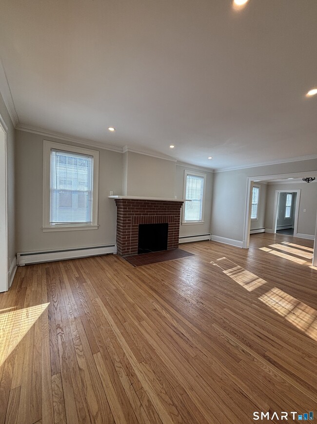 Building Photo - 9 Bretton Rd