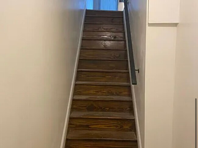 Foto del edificio - 506 Emerson Ave