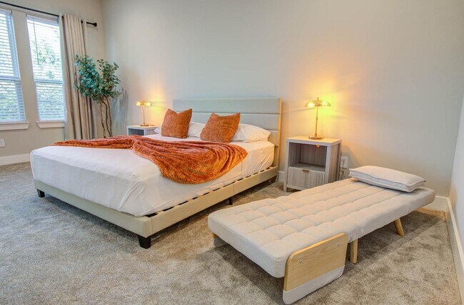 Building Photo - 4205 Stassen St