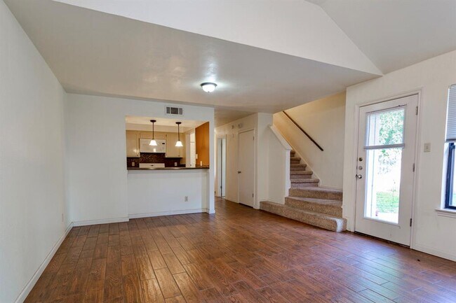 Foto del edificio - 7804 Chimayo Cove